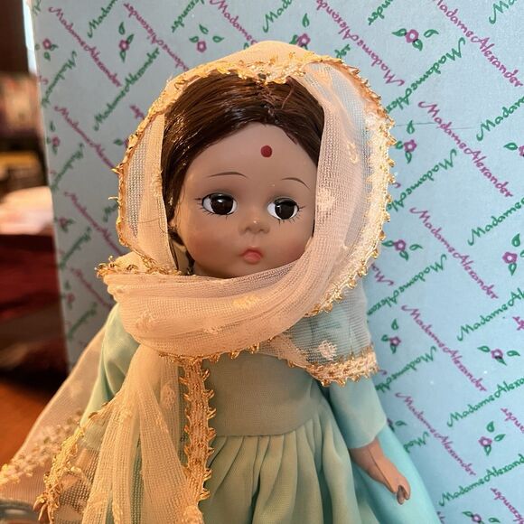 #575 Madame Alexander 8" India  International Little Women With Box - Picture 2 of 7